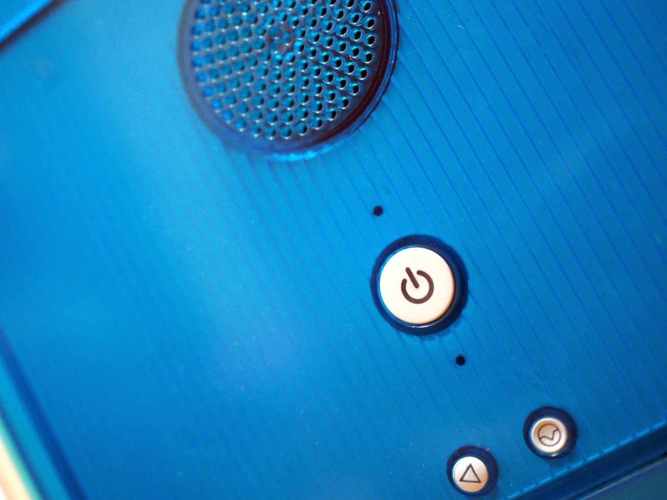 20 Macs for 2020: #16 – Blue-and-White Power Mac G3 – Six Colors