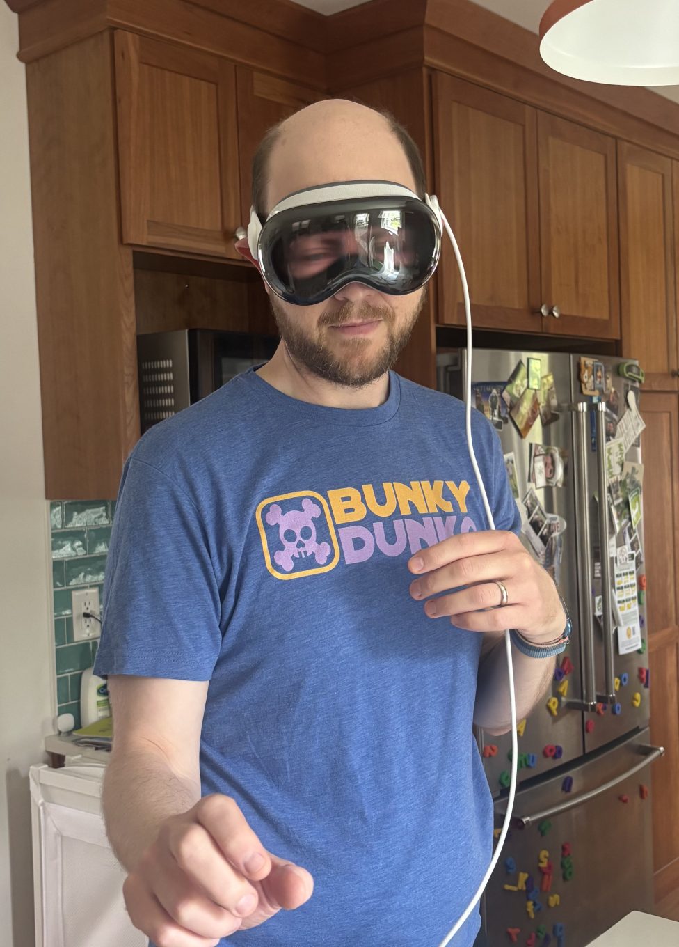 その他 Vision Pro Apple初のARデバイス「Apple Vision Pro」 - AV Watch